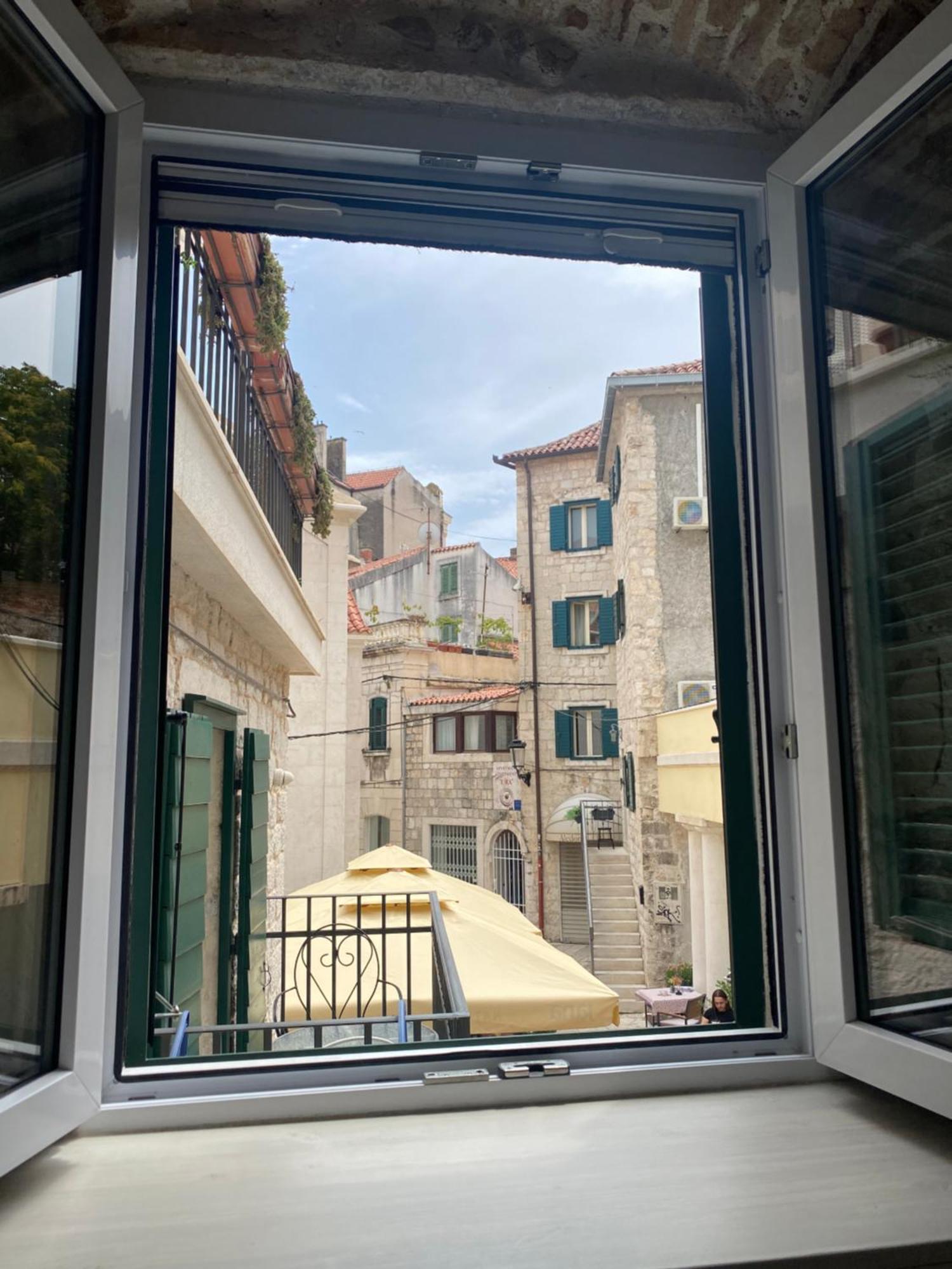 Room N&M - Diocletians Palace Split Exteriör bild