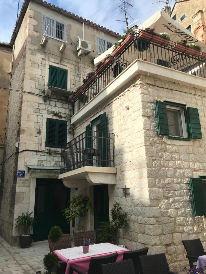Room N&M - Diocletians Palace Split Exteriör bild